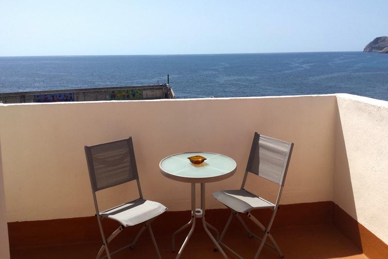 Hostal Port Corona Cala Ratjada  Exterior photo